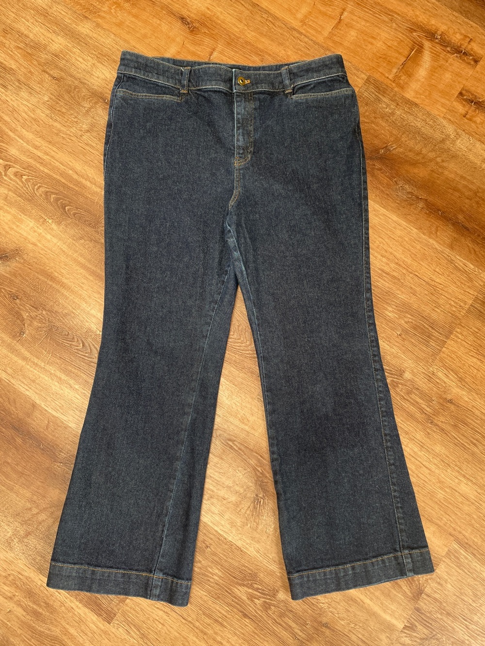 Talbots Womens Flare Jeans Rinse Wash Size 14P Petite Blue Gold Button